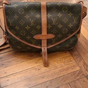 Authentic Louis Vuitton Saumer 30